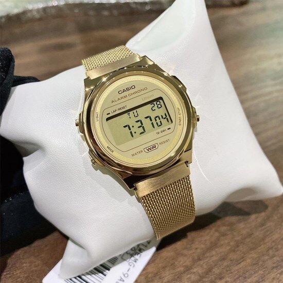 CASIO A171WEMG-9ADF Dijital Erkek Kol Saati