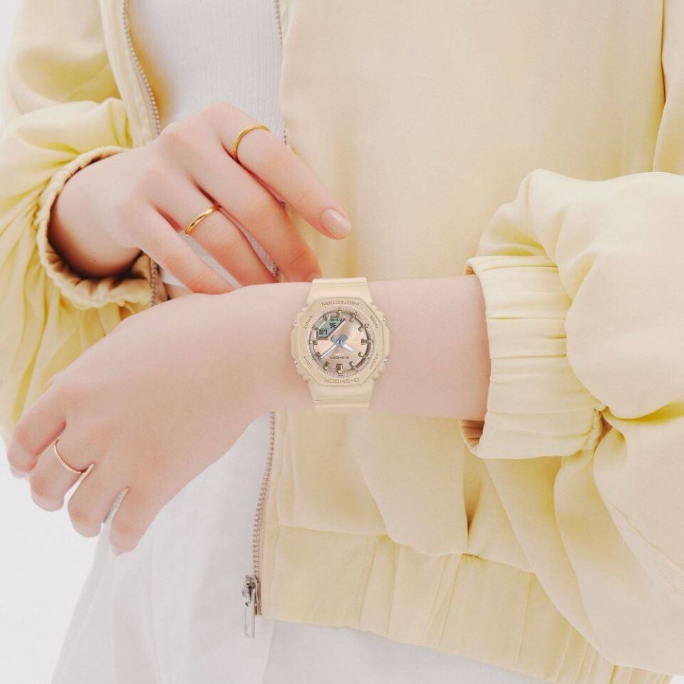 CASIO GMA-P2100ST-9ADR Dijital/Analog Kadın Kol Saati