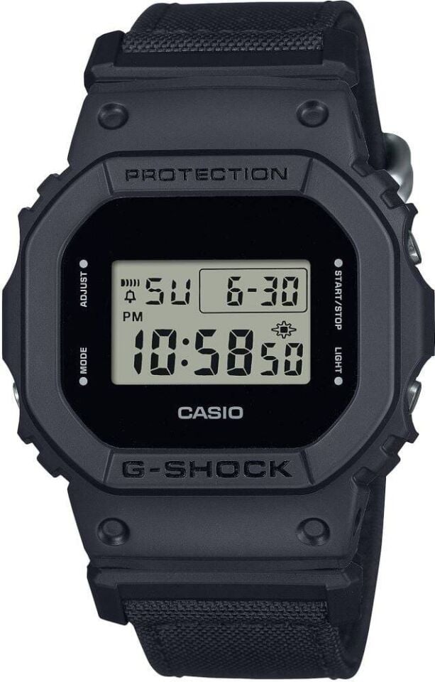 CASIO DW-5600BCE-1DR Dijital Erkek Kol Saati