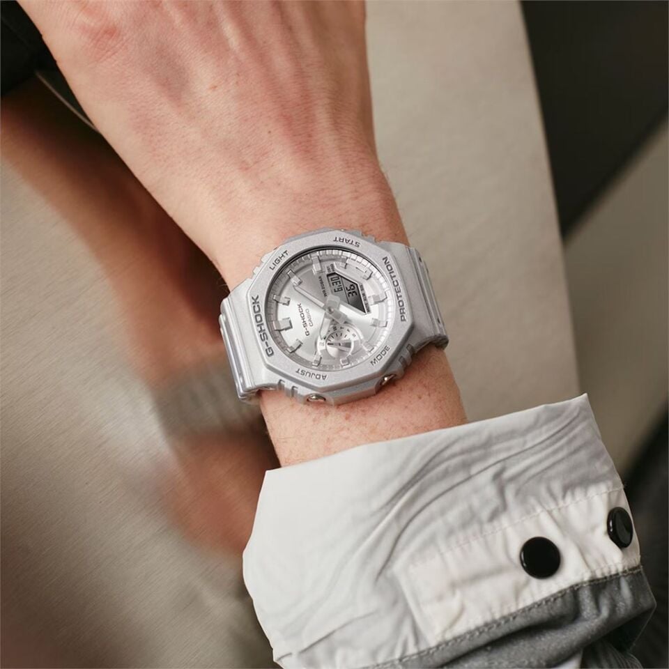CASIO GA-2100FF-8ADR Pilli (Quartz) Erkek Kol Saati