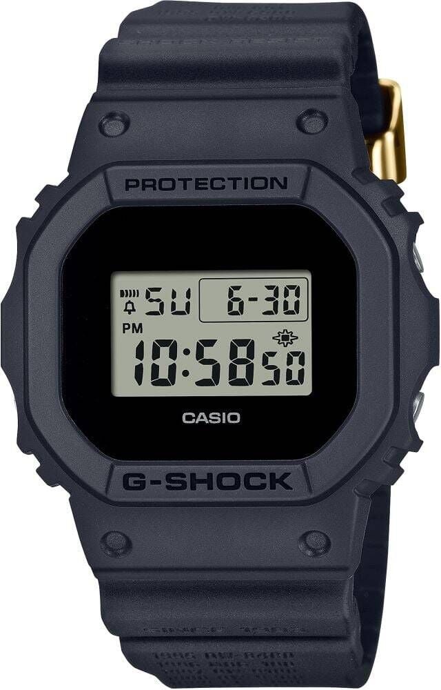 CASIO DWE-5657RE-1DR Quartz ERKEK KOL SAATİ