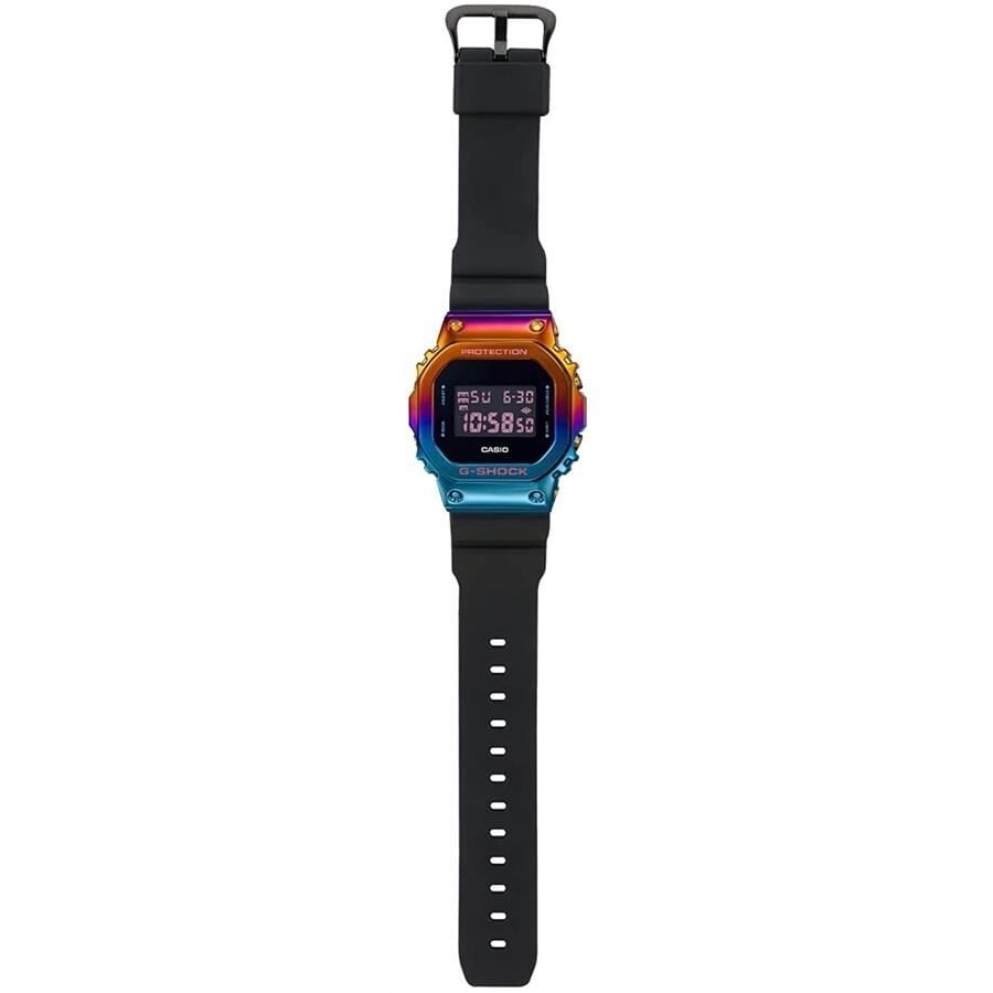 CASIO GM-5600SN-1DR Dijital Erkek Kol Saati