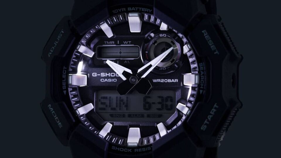 CASIO GA-010-1ADR Pilli (Quartz) Erkek Kol Saati
