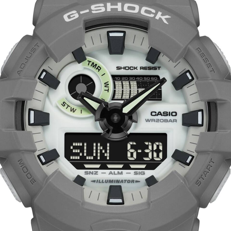 CASIO GA-700HD-8ADR Analog & Dijital ERKEK KOL SAATİ