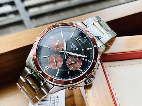 CASIO MTP-1374D-5AVDF Pilli (Quartz) Erkek Kol Saati