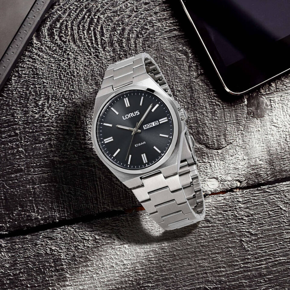 LORUS RH393AX9 Pilli (Quartz) Erkek Kol Saati