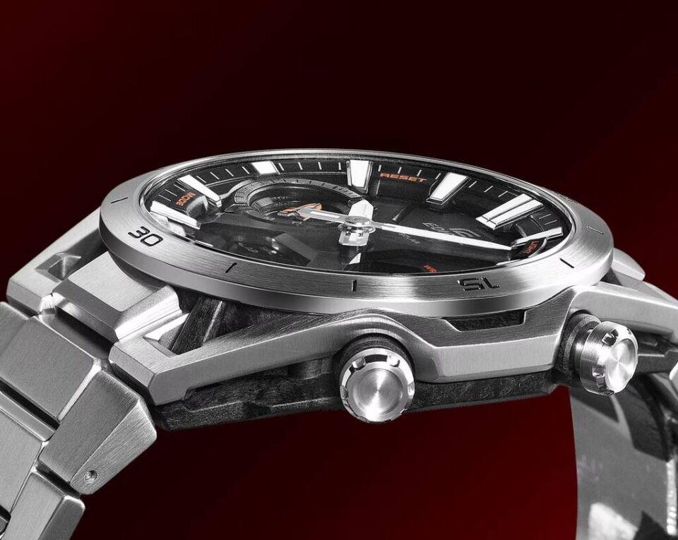 CASIO ECB-2300D-1ADF Solar Erkek Kol Saati