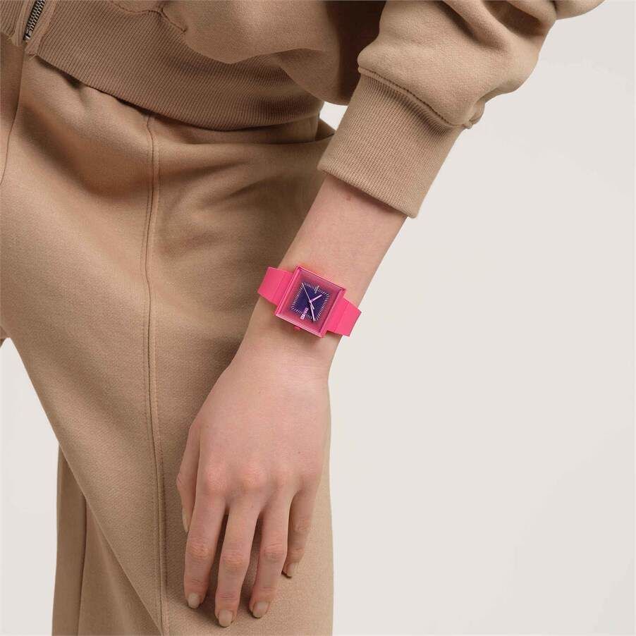 SWATCH SO34R700 Quartz KADIN / KIZ KOL SAATİ