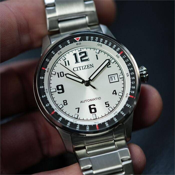 CITIZEN NJ0190-51A Erkek Kol Saati