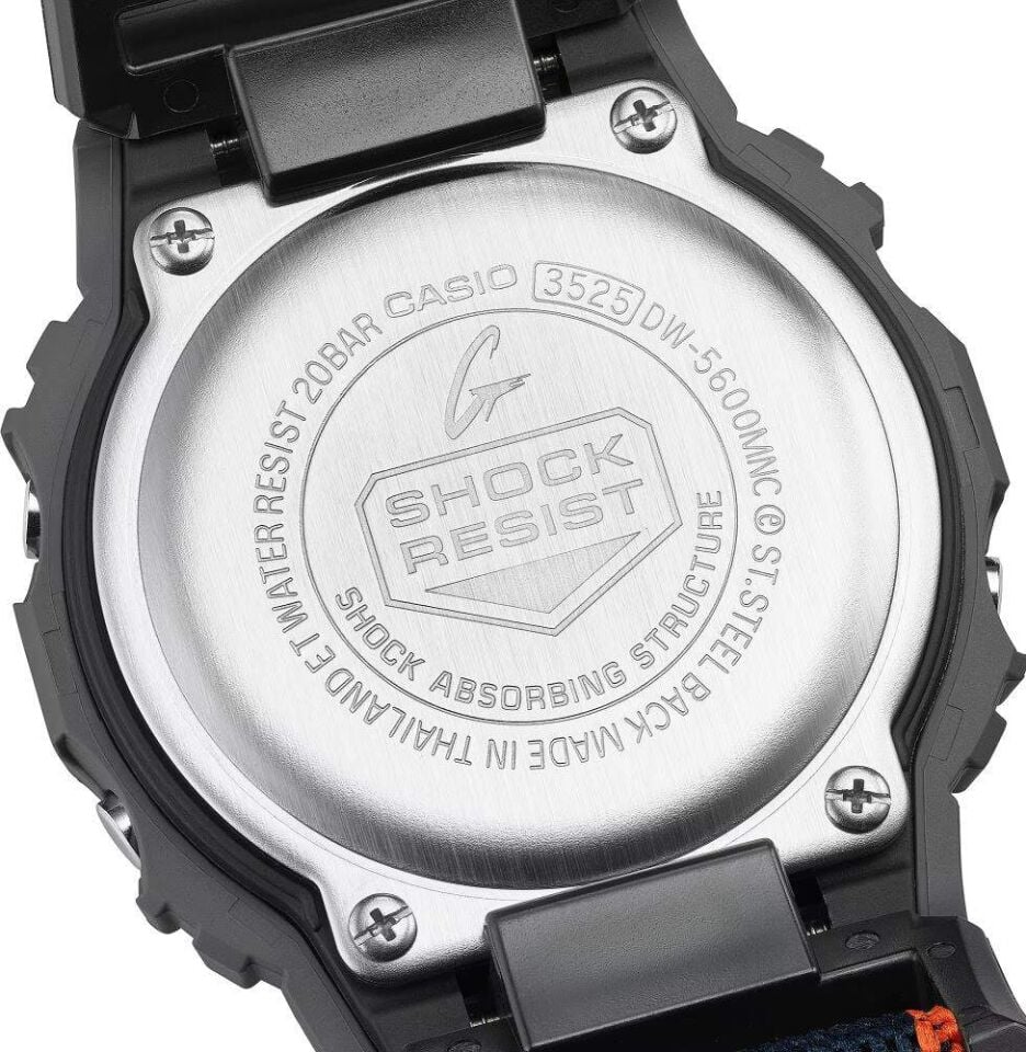 CASIO DW-5600MNC-8A2DR Quartz ERKEK KOL SAATİ