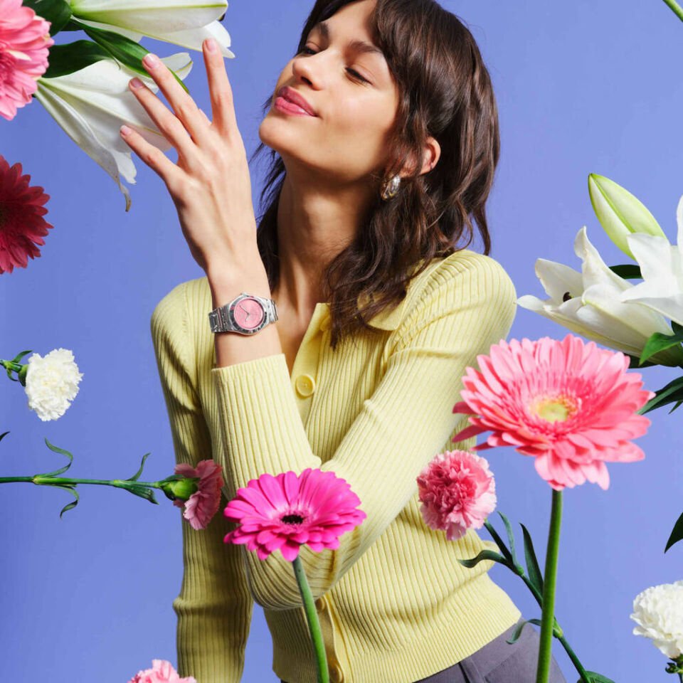 SWATCH YLS234G Quartz KADIN / KIZ KOL SAATİ