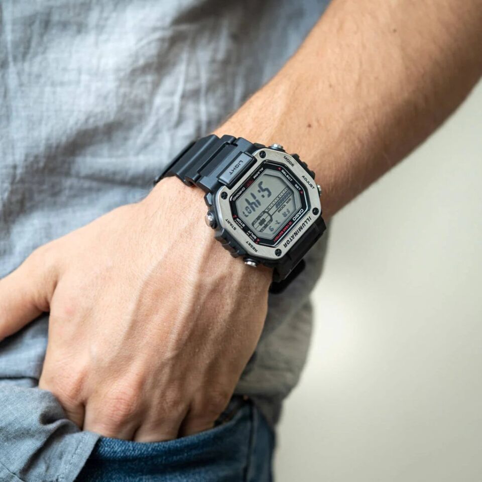 CASIO MWD-110H-1AVDF Quartz ERKEK KOL SAATİ