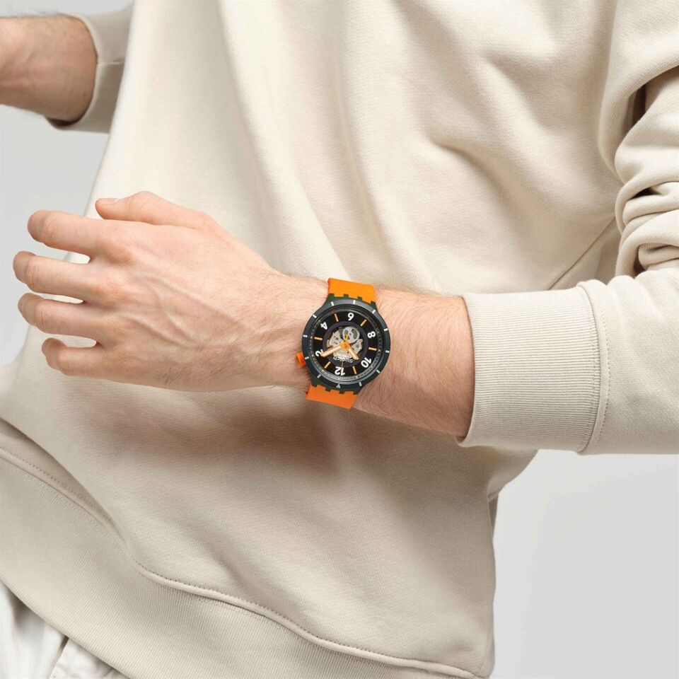 SWATCH SB03G107 Quartz ERKEK KOL SAATİ