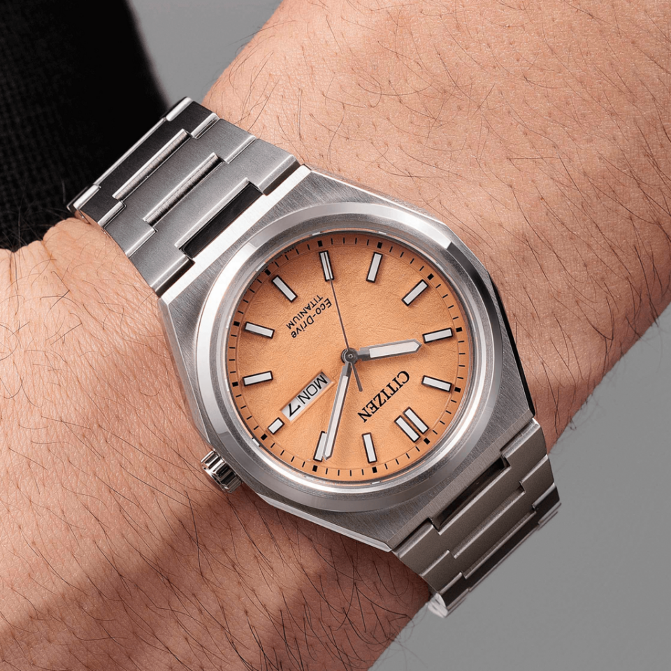 CITIZEN AW0130-85ZC Solar ERKEK KOL SAATİ