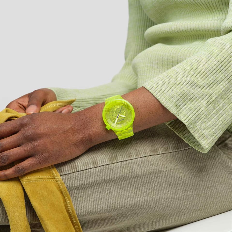 SWATCH SB05J103 Quartz ERKEK KOL SAATİ