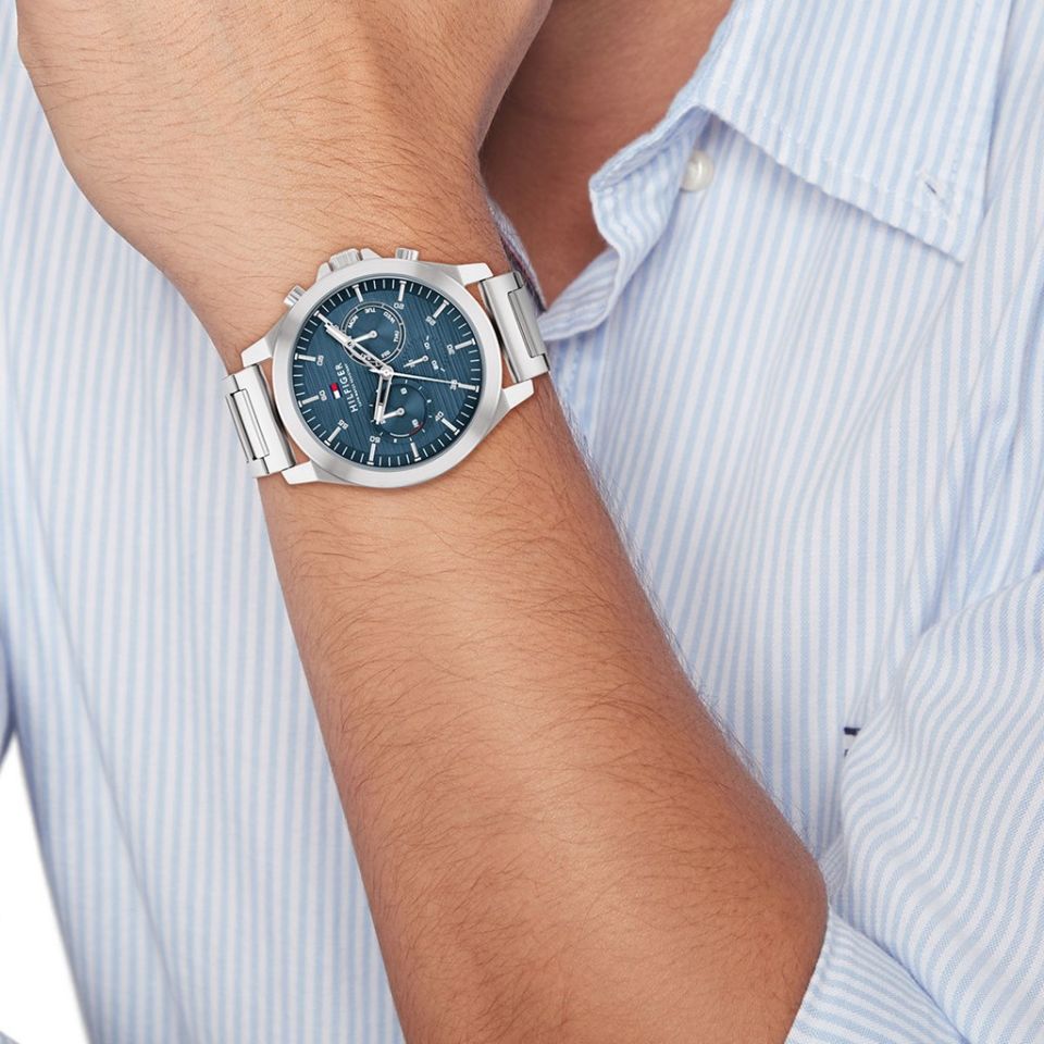 TOMMY HILFIGER TH1710518 Quartz ERKEK KOL SAATİ