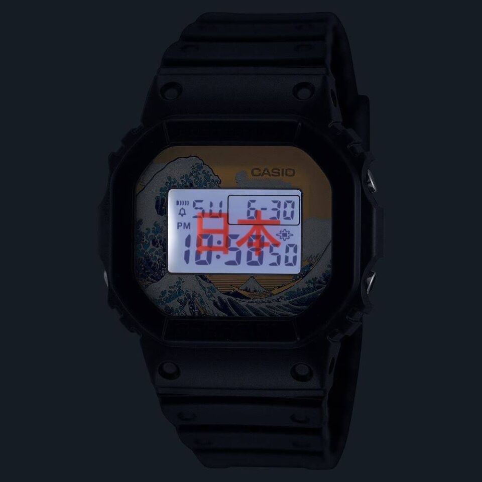 CASIO DW-5600KHK25-1DR Dijital Erkek Kol Saati