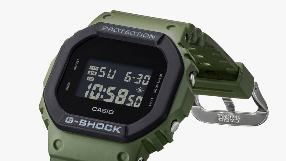 CASIO DW-5610UU-3DR Quartz ERKEK KOL SAATİ